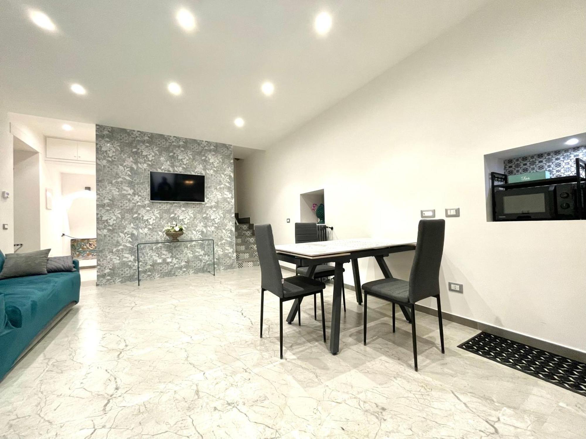 Nel Cuore Di Isidoro Palace Apartamento *